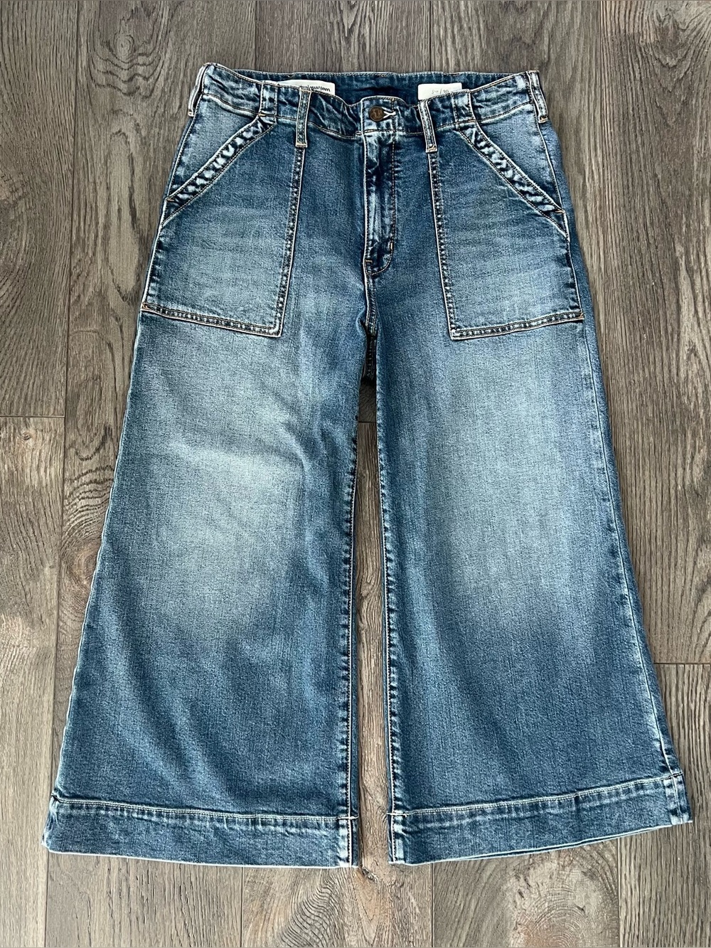 ANTHROPOLOGIE PILCRO Utility Wide Leg Cropped Denim Jeans Size 30 - Picture 3 of 12
